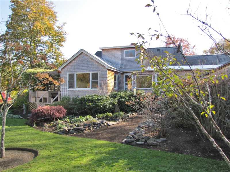 Charming Home with Fireplace, Library & Studio