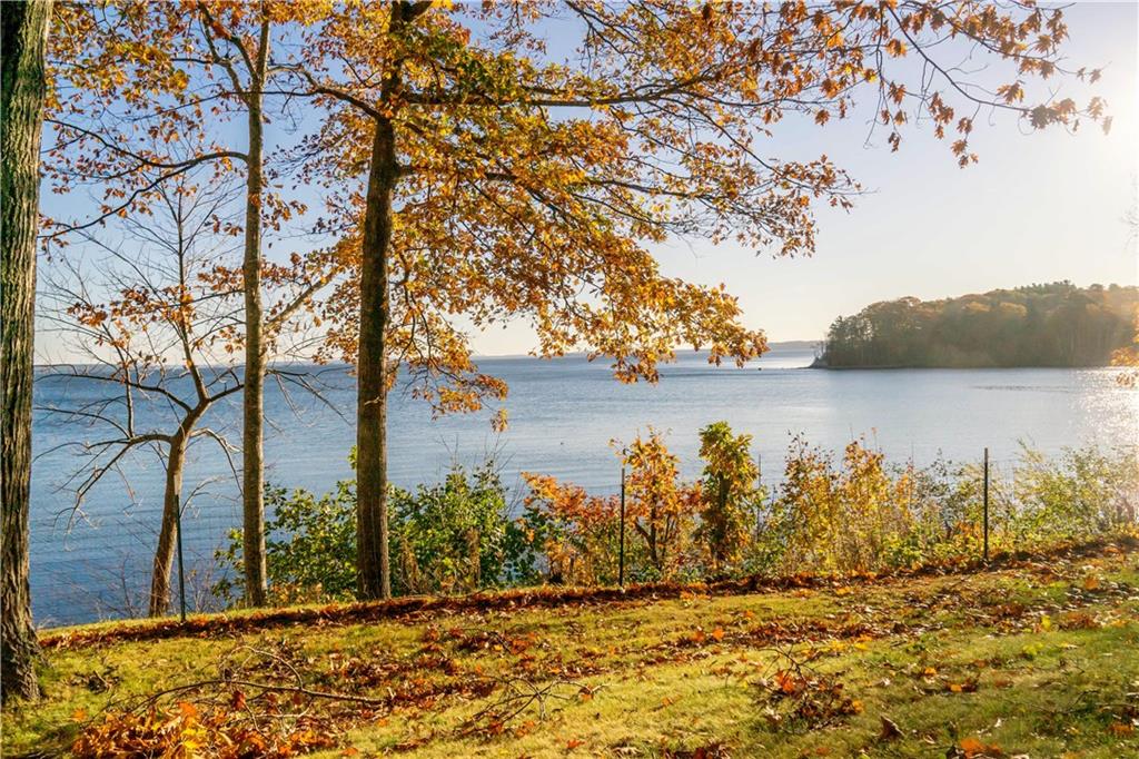 Southerly and Easterly Ocean Views - Oceanfront Home on Penobscot Bay on the  coast of Maine