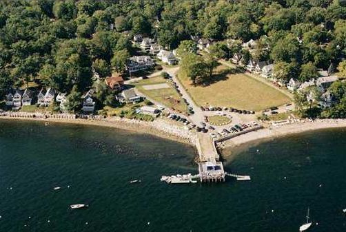 Maine Real Estate Listing - Cozy Bayside Village Arts & Crafts-style bungalow