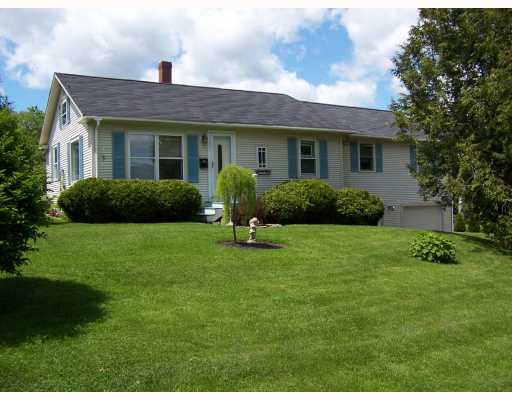 Real Estate Listing - Belfast, Maine - Perfectly lovely in-town home on generous lot  with private backyard