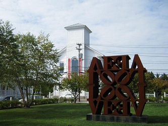 Robert Indiana - EAT & LOVE - Rockland Maine