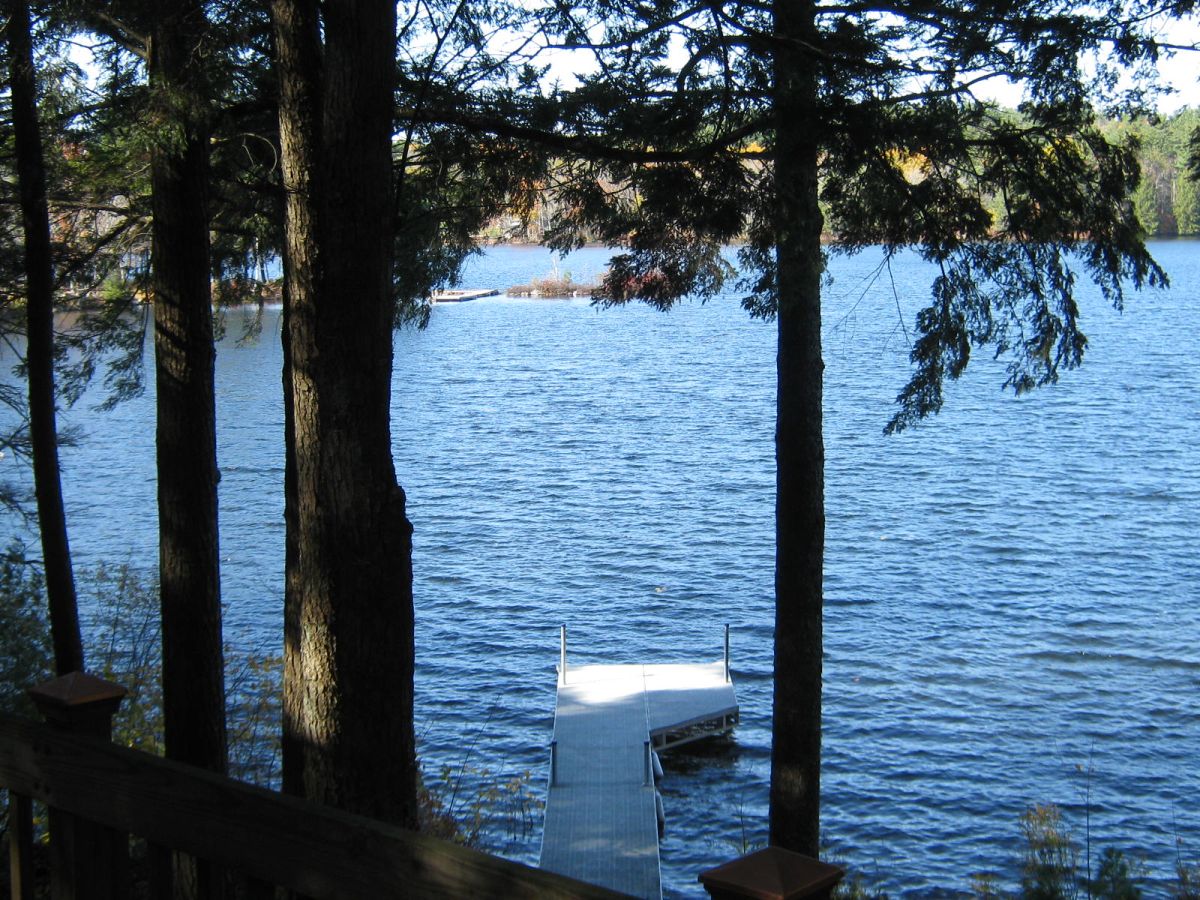 Maine Waterfront Lakes and Ponds Vacation Getaways Vol.1