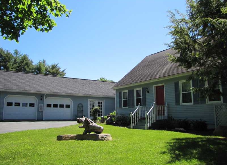 Oceanfront Contemporary For Sale on the Coast of Maine