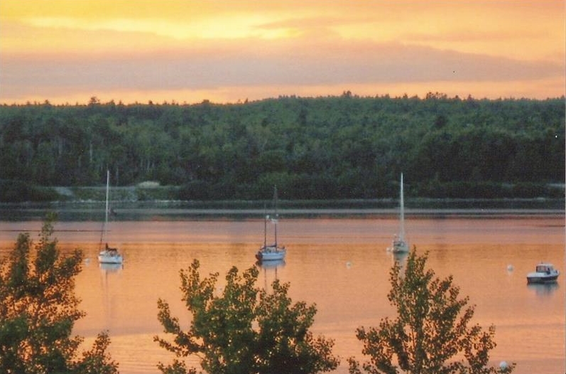 Seaside End Unit Overlooking Stockton Harbor