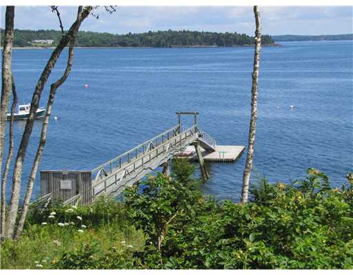 Real Estate Listing - Lincolnville, Maine - Close to Camden & Lincolnville Beach