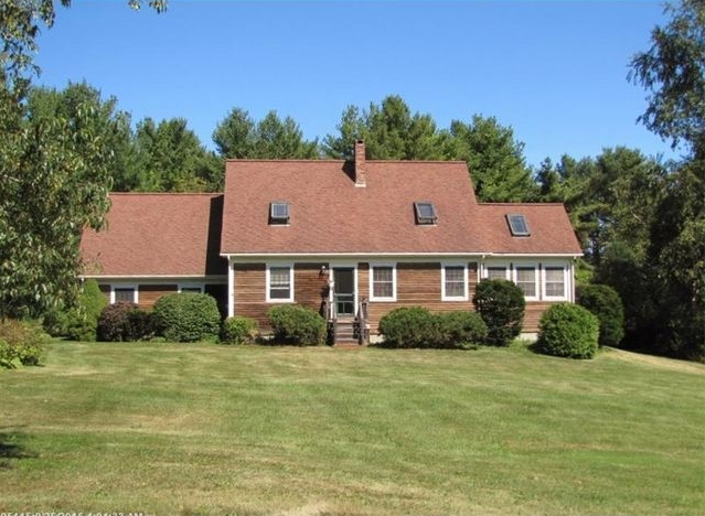 3 bedroom, 2 bath, Country Cape for sale on the coast of Maine