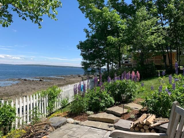 Oceanfront with easy beach access from 3-bedroom 3-bath waterfront contemporary in Northport Maine